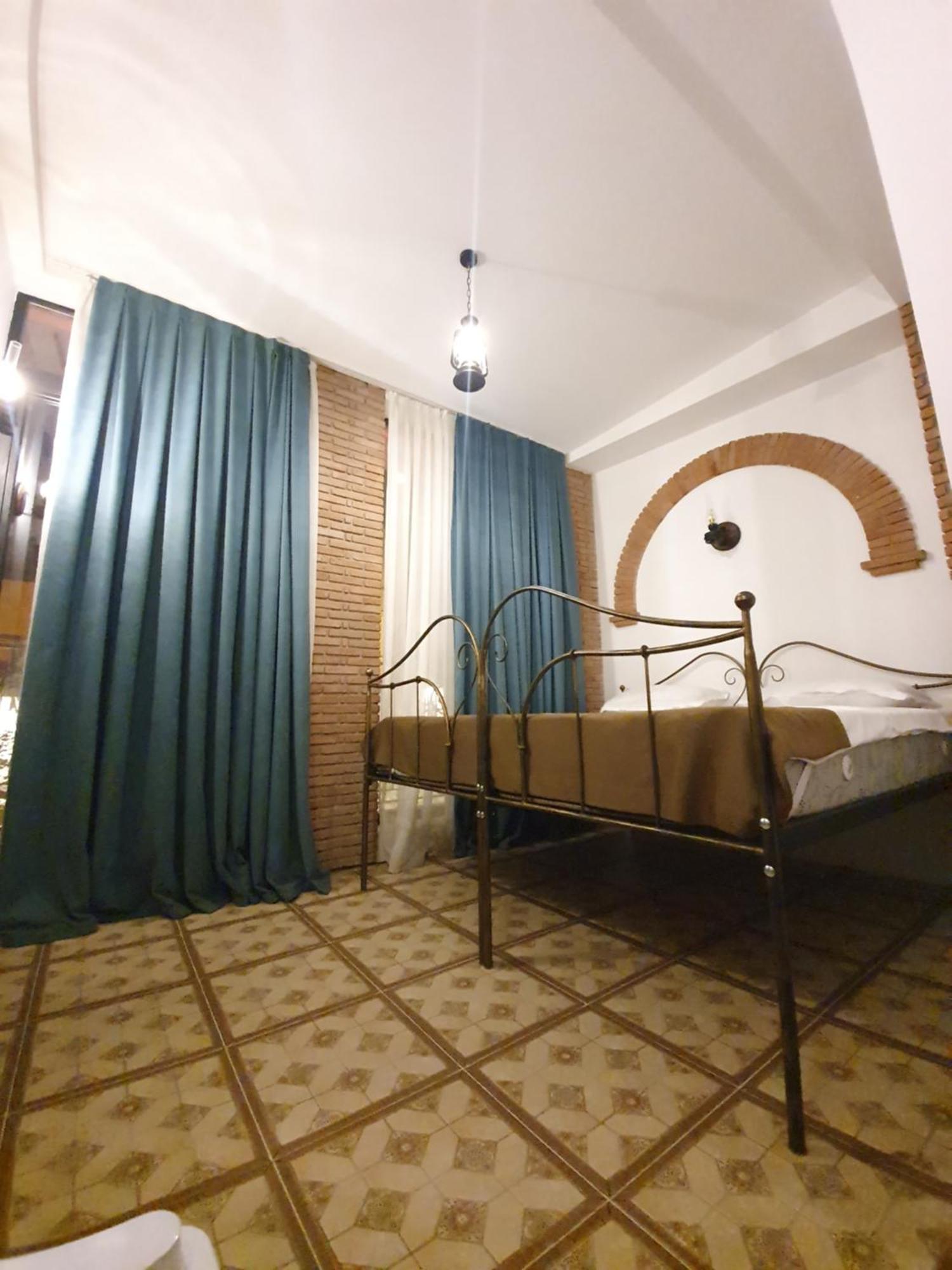 Janashia Boutique Hotels تبليسي الغرفة الصورة