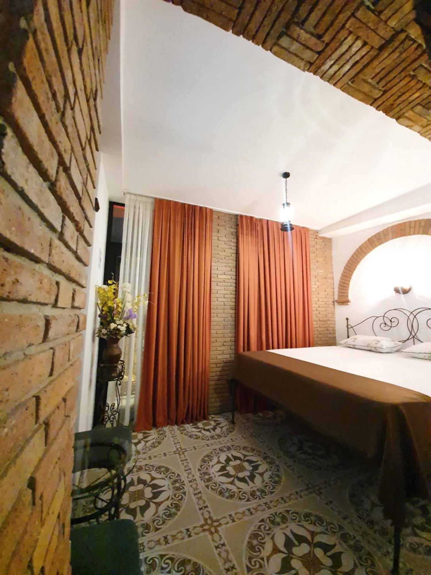 Janashia Boutique Hotels تبليسي الغرفة الصورة